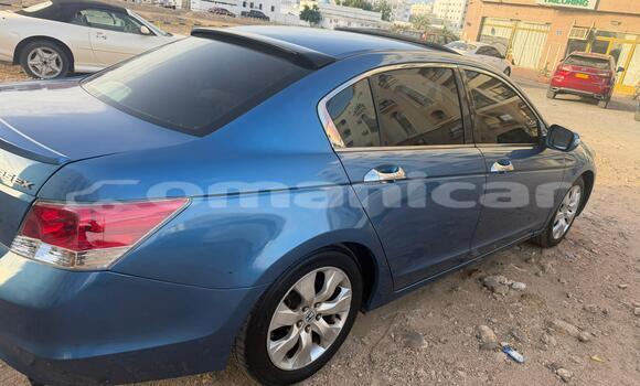 Buy Used Honda Accord Blue Car in Al khuwair in al-Batinah Buy Used Honda Accord Blue Car in Al khuwair in al-Batinah