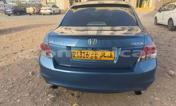 Buy Used Honda Accord Blue Car in Al khuwair in al-Batinah Buy Used Honda Accord Blue Car in Al khuwair in al-Batinah