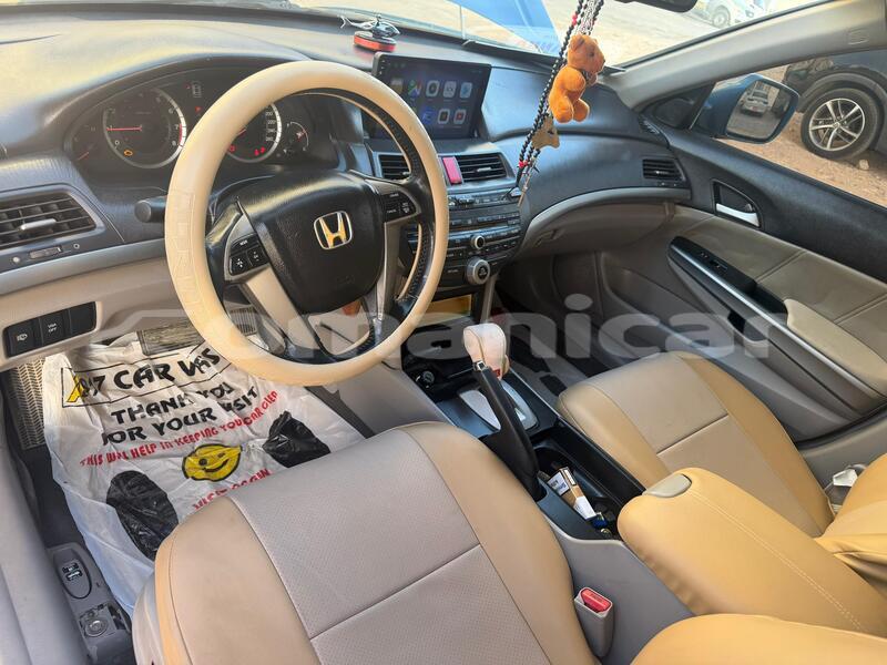 Big with watermark honda accord masqat muscat 8021