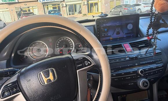 Buy Used Honda Accord Blue Car in Al khuwair in al-Batinah Buy Used Honda Accord Blue Car in Al khuwair in al-Batinah