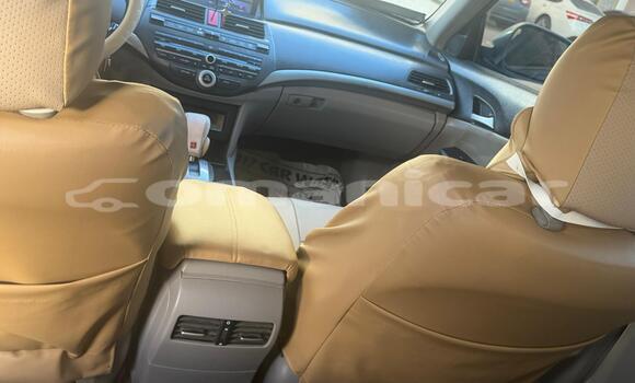 Buy Used Honda Accord Blue Car in Al khuwair in al-Batinah Buy Used Honda Accord Blue Car in Al khuwair in al-Batinah