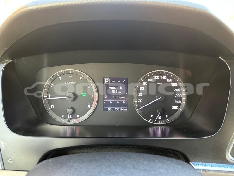 Big with watermark hyundai sonata masqat muscat 8022