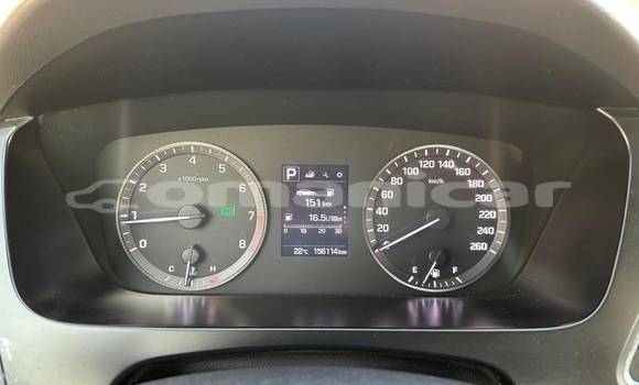 Buy Used Hyundai Sonata White Car in Muscat in Masqat Buy Used Hyundai Sonata White Car in Muscat in Masqat