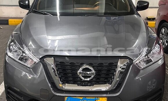 Buy Used Nissan Kix Other Car in Madinat Qabus in Masqat