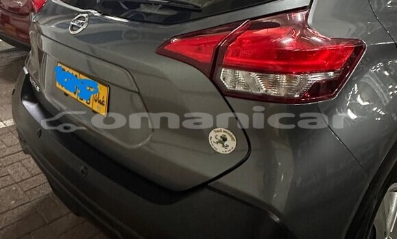 Buy Used Nissan Kix Other Car in Madinat Qabus in Masqat Buy Used Nissan Kix Other Car in Madinat Qabus in Masqat