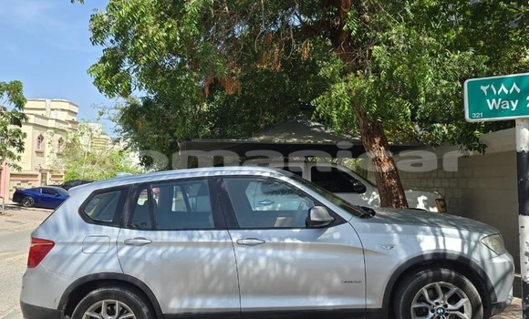 Buy Used BMW X3 Silver Car in Muscat in Masqat Buy Used BMW X3 Silver Car in Muscat in Masqat