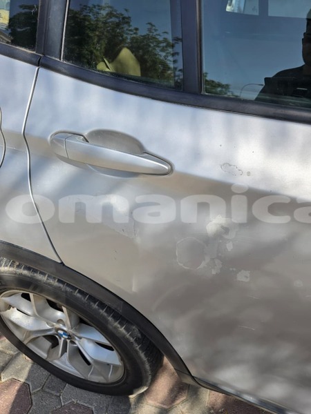 Big with watermark bmw x3 masqat muscat 8024