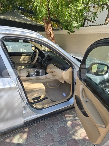 Big with watermark bmw x3 masqat muscat 8024