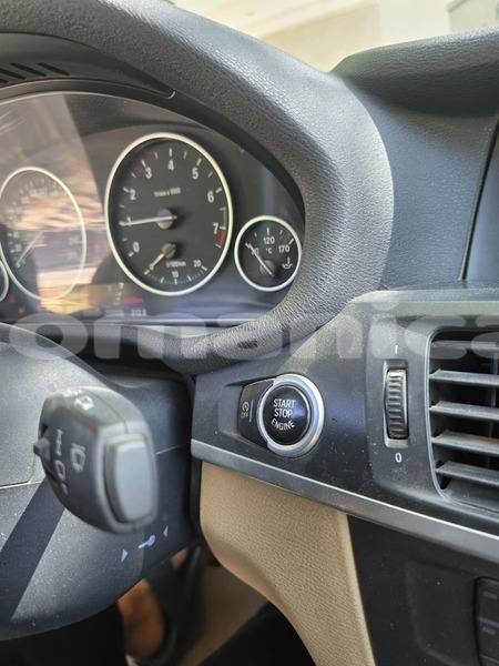 Big with watermark bmw x3 masqat muscat 8024