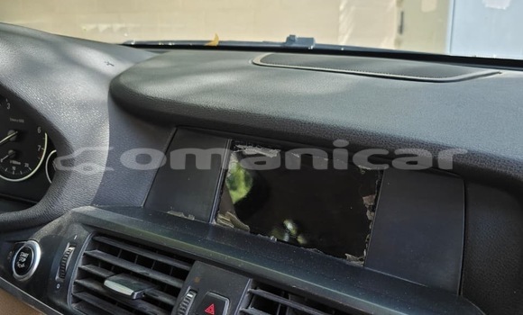 Buy Used BMW X3 Silver Car in Muscat in Masqat Buy Used BMW X3 Silver Car in Muscat in Masqat