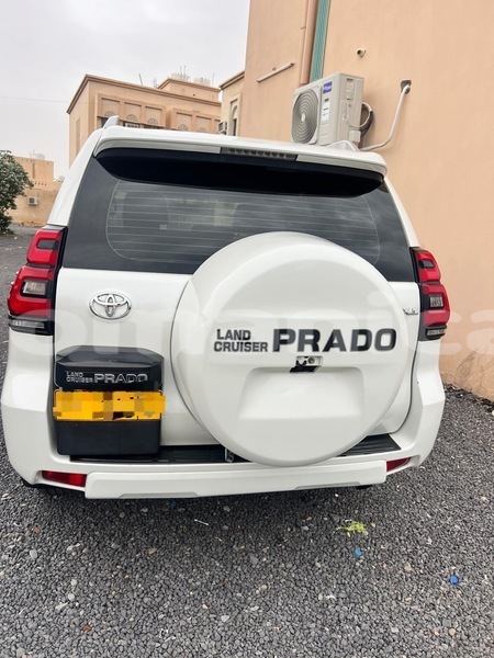 Big with watermark toyota prado masqat muscat 8026