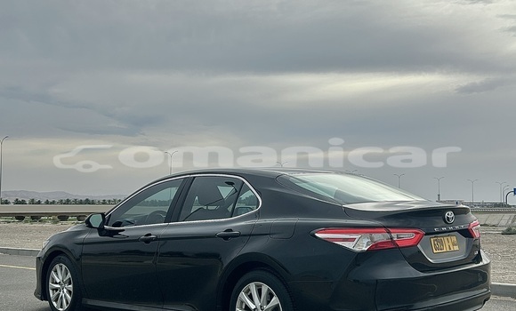 Buy Used Toyota Camry Black Car in Muscat in Masqat Buy Used Toyota Camry Black Car in Muscat in Masqat