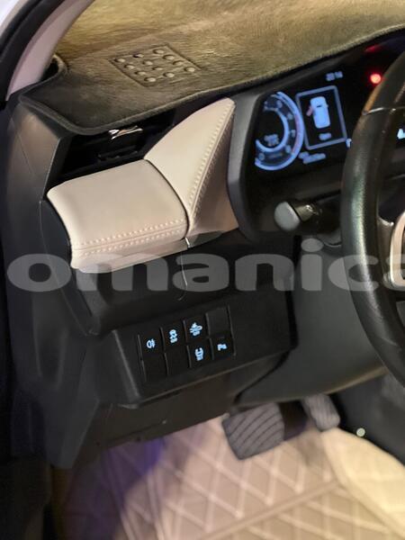 Big with watermark toyota yaris dhufar salalah 8033