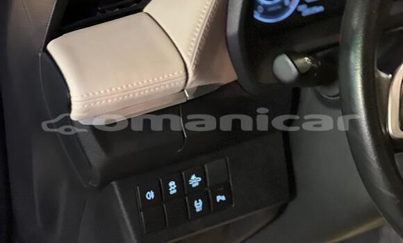 Buy Used Toyota Yaris White Car in Salalah in Dhufar Buy Used Toyota Yaris White Car in Salalah in Dhufar