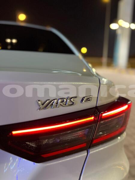 Big with watermark toyota yaris dhufar salalah 8033