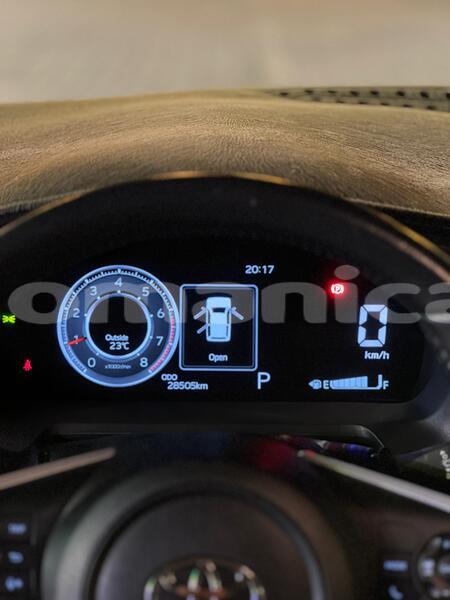 Big with watermark toyota yaris dhufar salalah 8033