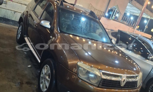 Buy Used Renault Duster Brown Car in Suhar in al-Batinah