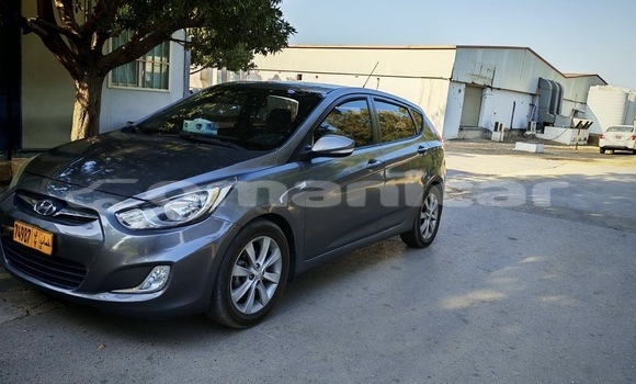 Buy Used Hyundai Accent Other Car in Suhar in al-Batinah Buy Used Hyundai Accent Other Car in Suhar in al-Batinah