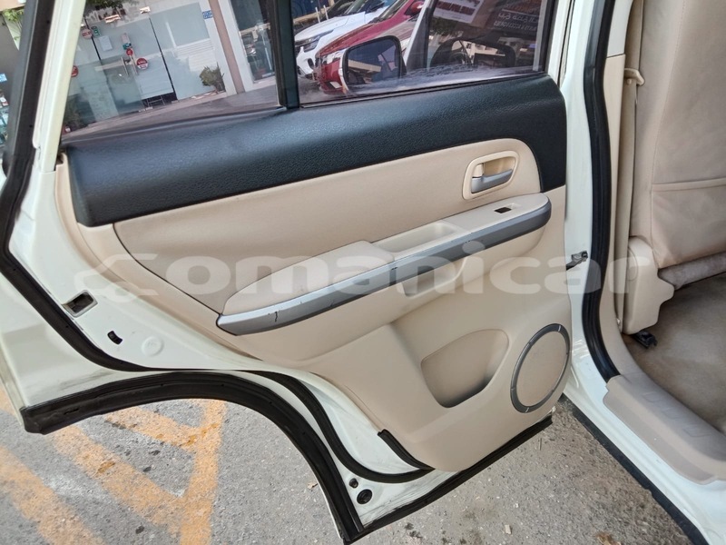 Big with watermark suzuki grand vitara masqat muscat 8017