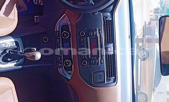Buy Used Kia Rio Red Car in Ruwi in Masqat Buy Used Kia Rio Red Car in Ruwi in Masqat
