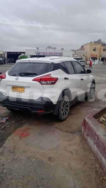 Big with watermark nissan kix masqat muscat 8042