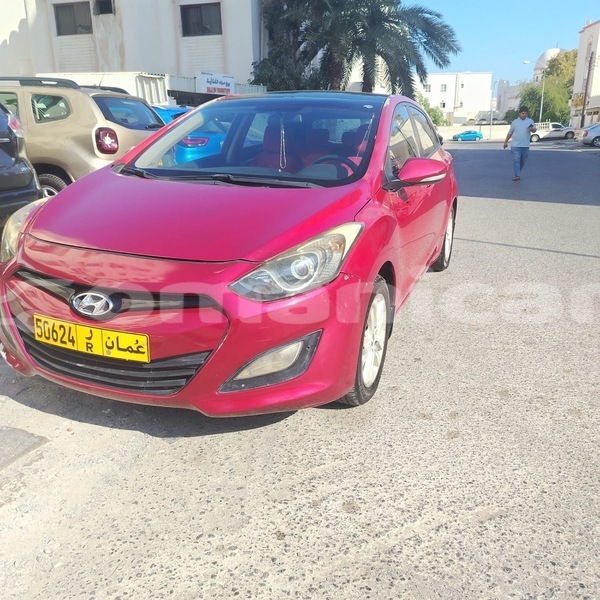 Big with watermark hyundai i30 masqat muscat 8043