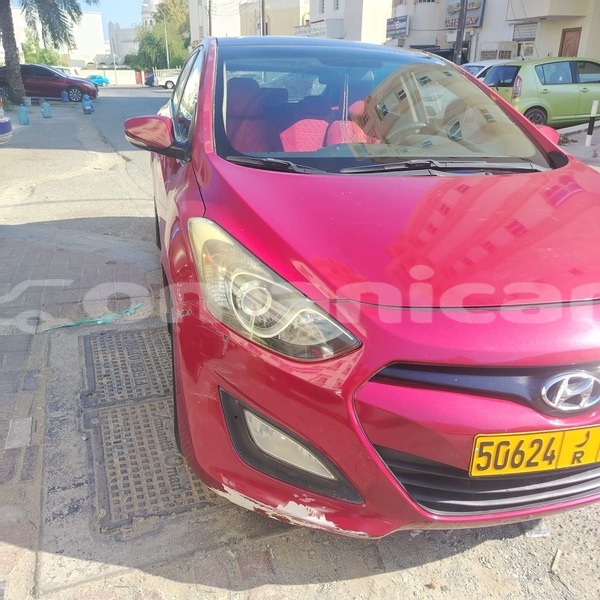 Big with watermark hyundai i30 masqat muscat 8043