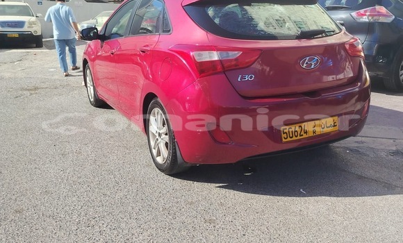 Buy Used Hyundai i30 Red Car in Muscat in Masqat Buy Used Hyundai i30 Red Car in Muscat in Masqat