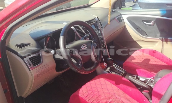 Buy Used Hyundai i30 Red Car in Muscat in Masqat Buy Used Hyundai i30 Red Car in Muscat in Masqat