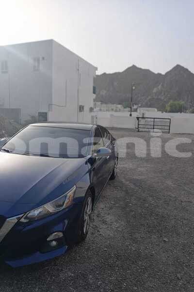 Big with watermark nissan altima masqat wadi al kabir 8051
