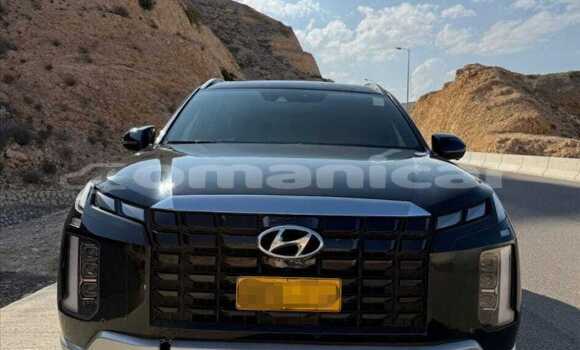 Buy Used Hyundai Genesis Green Car in Qurm in Masqat Buy Used Hyundai Genesis Green Car in Qurm in Masqat