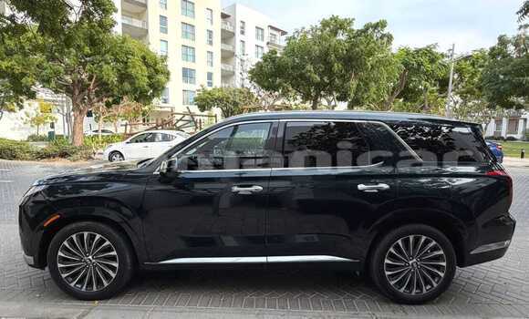 Buy Used Hyundai Genesis Green Car in Qurm in Masqat Buy Used Hyundai Genesis Green Car in Qurm in Masqat