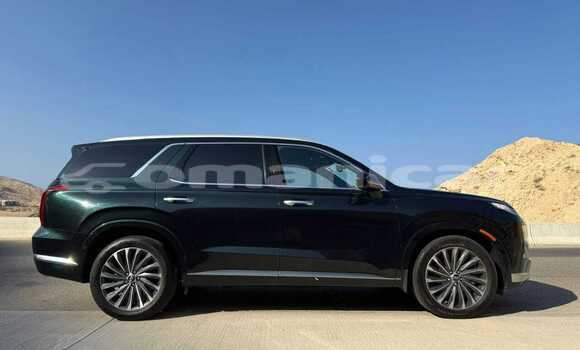 Buy Used Hyundai Genesis Green Car in Qurm in Masqat Buy Used Hyundai Genesis Green Car in Qurm in Masqat