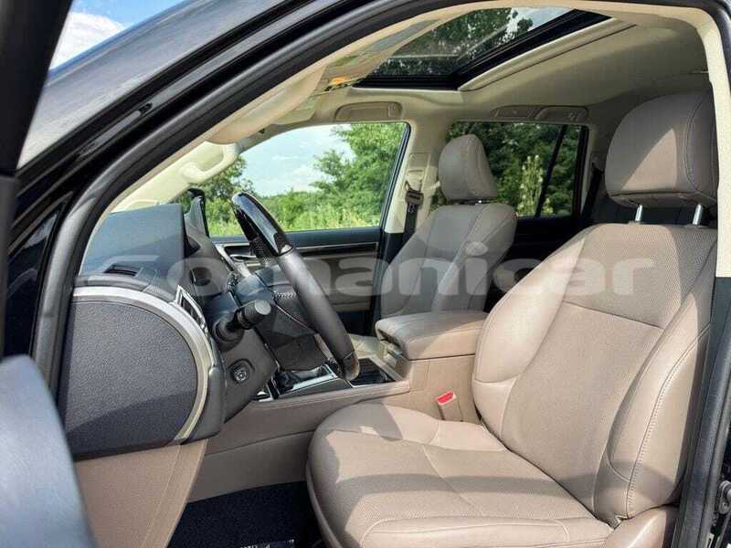 Big with watermark lexus gx masqat muscat 8058