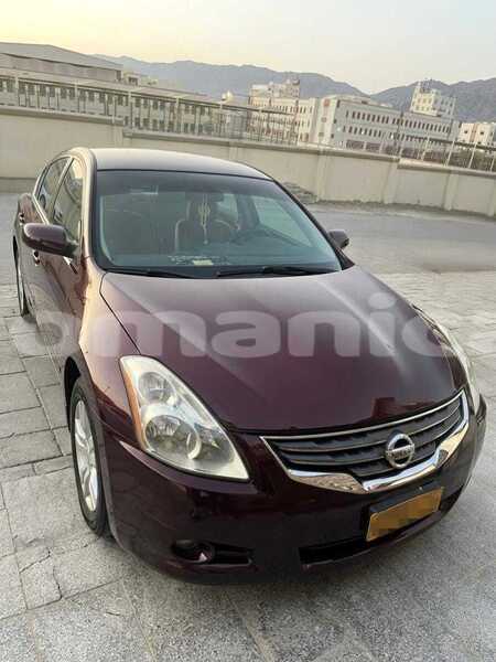 Big with watermark nissan altima masqat wadi al kabir 8063