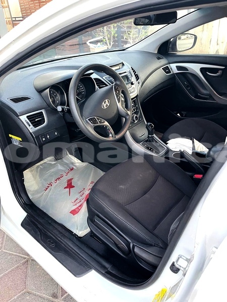 Big with watermark hyundai elantra masqat azaiba 8064