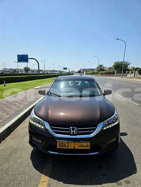 Big with watermark honda accord masqat azaiba 8065