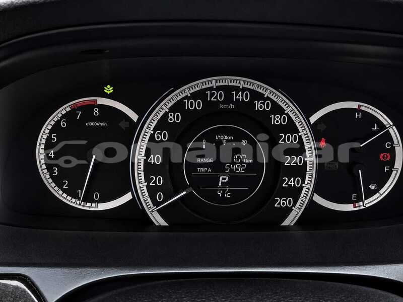 Big with watermark honda accord masqat azaiba 8065