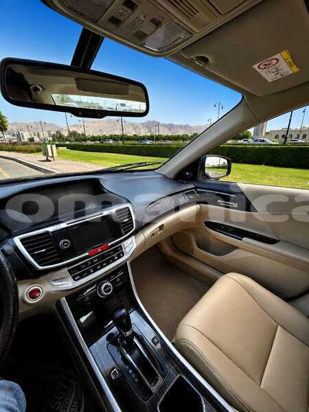 Big with watermark honda accord masqat azaiba 8065