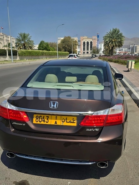Big with watermark honda accord masqat azaiba 8065