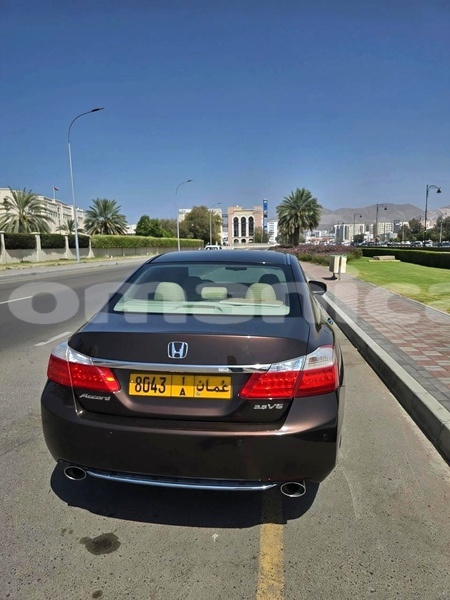 Big with watermark honda accord masqat azaiba 8065