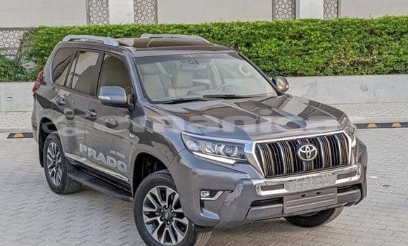 Buy Used Toyota Land Cruiser Prado Other Car in Muscat in Masqat