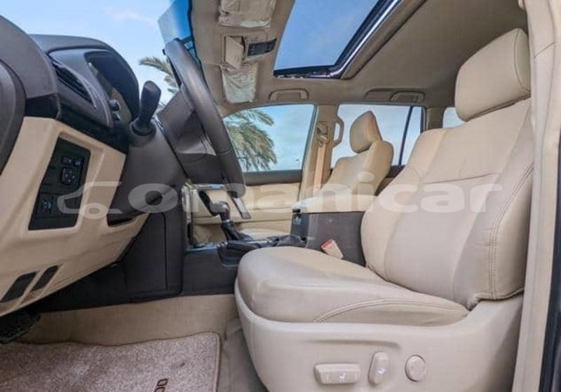 Big with watermark toyota land cruiser prado masqat muscat 8070
