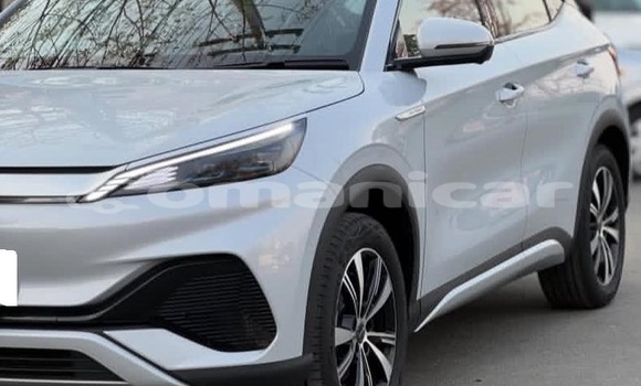 Buy Used BYD F3 White Car in Muscat in Masqat Buy Used BYD F3 White Car in Muscat in Masqat