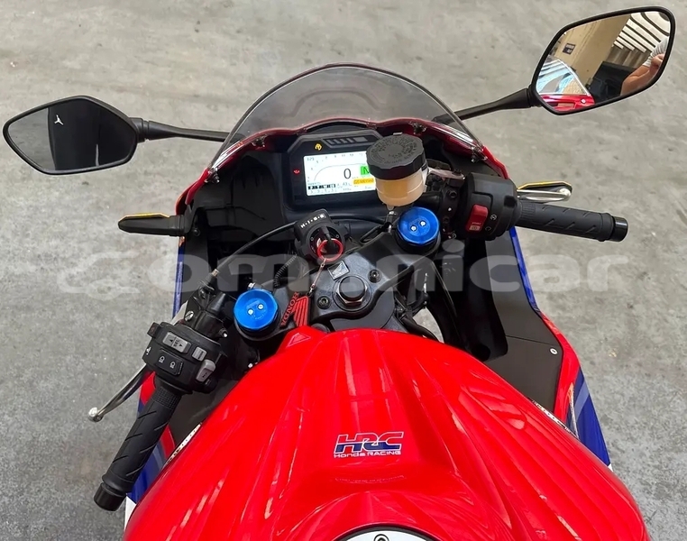 Big with watermark honda cbr masqat muscat 8076