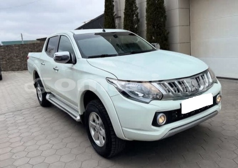 Big with watermark mitsubishi l200 masqat muscat 8082