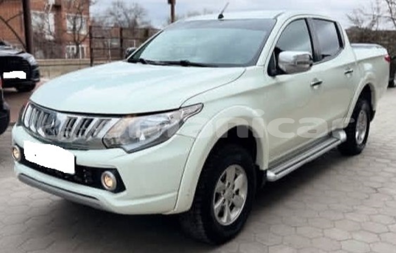 Big with watermark mitsubishi l200 masqat muscat 8082