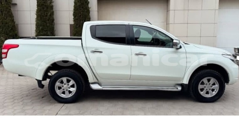 Big with watermark mitsubishi l200 masqat muscat 8082