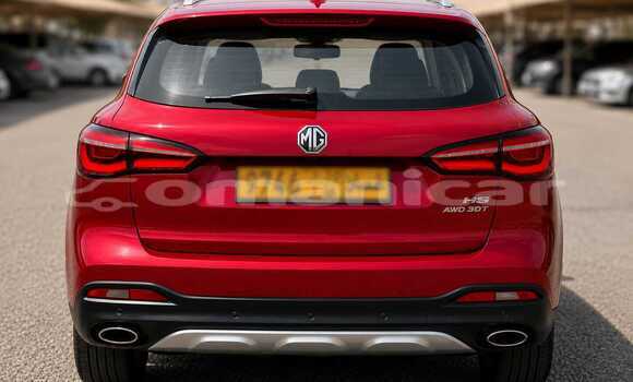 Buy Used MG GS Red Car in Azaiba in Masqat Buy Used MG GS Red Car in Azaiba in Masqat