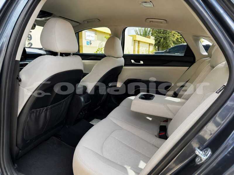 Big with watermark kia k5 masqat azaiba 8084